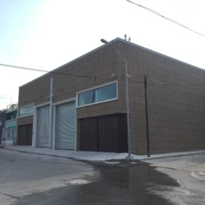 Renta de Bodega 250m2 Cumbres